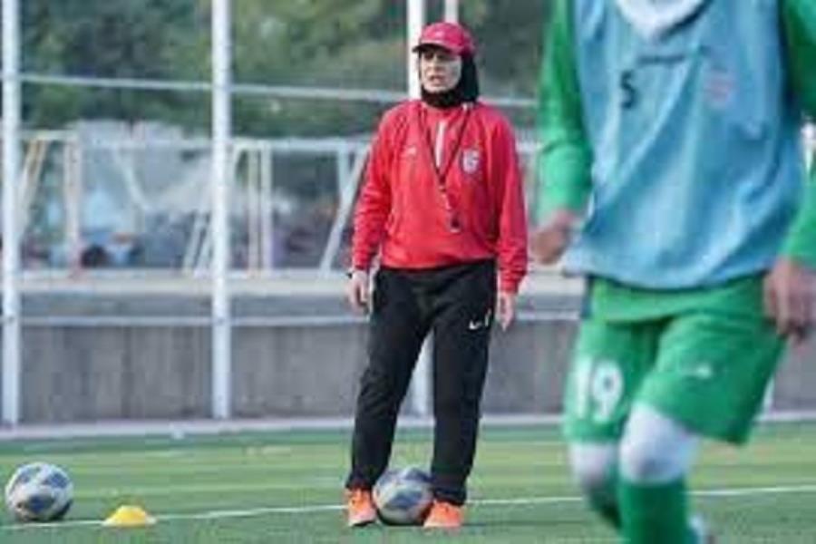 سرمربی تیم ملی فوتبال بانوان: هدفمان صعود از مرحله انتخابی است
